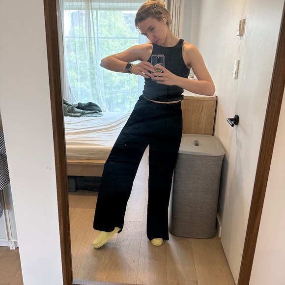 Black Velvet🐈⬛draped pants flowy and flared - Picture 8 of 9